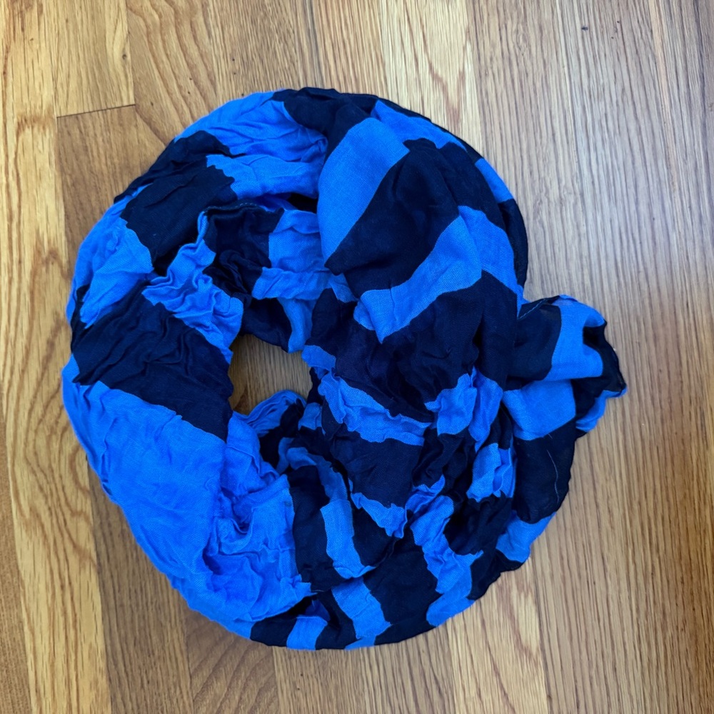 New York & Company Navy and Sky Blue Scarf